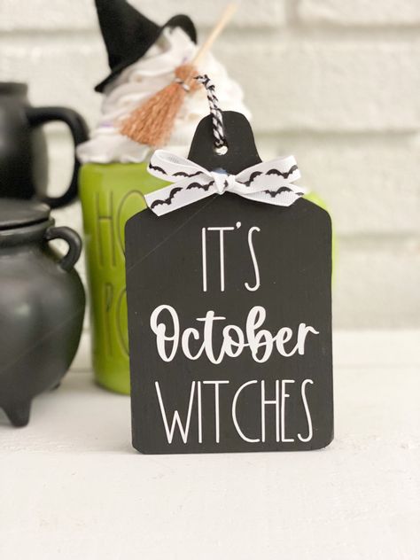 10/29/2023 @ 3:00pm - Cookie Decorating with The Flour Shop & DIY cookie tray