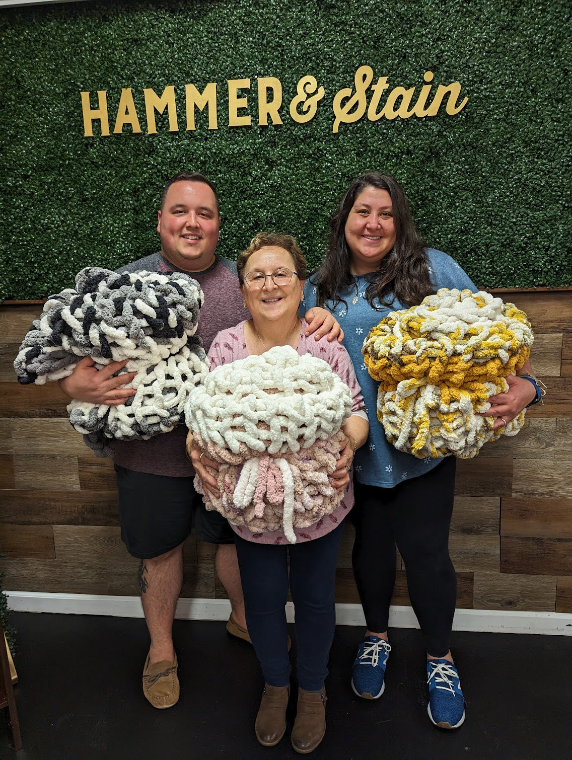 12/23/23 @ 12:00pm - Cozy Knit Blanket Workshop