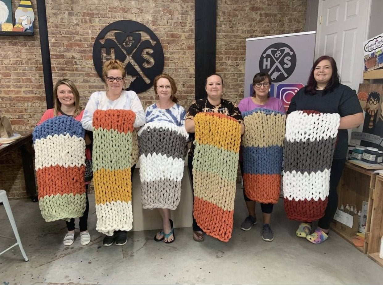 9/23/23 @ 12pm - Cozy Knit Blankets
